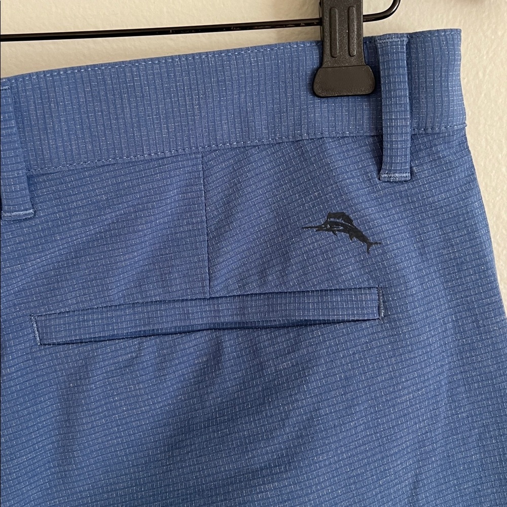 Tommy Bahama Classic Blue Flat Front Shorts 32 Waist - Picture 4 of 8